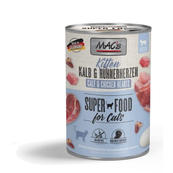 Dosenfutter für Katzen mit der Aufschrift "MAC's Kitten Kalb & Hühnerherzen", mit Bildern von Fleisch und einem Ei, sowie Symbolen für "Getreidefrei" und "Hoher Fleischanteil".