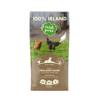 Eine Tüte Irish Pure Hundefutter mit drei Hühnern im Gras, beschriftet mit "100% IRLAND" und detailliert mit 53% Fleisch, 47% Gemüse & Algen.