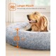 Golden Retriever in grauem Plüschrundbett (20 cm). Text: 'Langer Plüsch' und 'So kuschelig wie eine liebevolle Umarmung'.