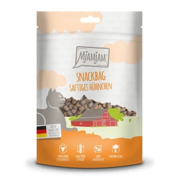 Snackbag 125g Huhn Mjamjam Snackbag Saftiges Hühnchen Haustierfutterverpackung, mit einer grauen Katzensilhouette, mit Text, der Qualität und Zutaten hervorhebt.