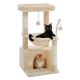 Ein beiger Katzenbaum mit zwei Katzen: Eine schwarze Katze, die auf einer Hängematte liegt, und eine orangefarbene Tabby, die aus einem Versteck herauslugt.
