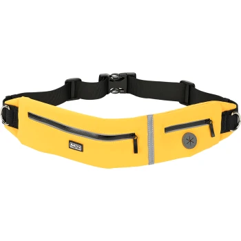 Sac de taille pour animaux de compagnie jaune avec deux poches zippées et un logo circulaire, conçu pour transporter les essentiels pour animaux.