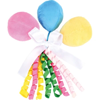 Kolorowa pluszowa zabawka dla zwierząt przypominająca balony w różowym, niebieskim i żółtym kolorze, związana białą wstążką i ozdobiona skręconymi wstążkami.