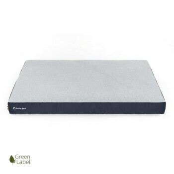 Marineblaues Haustierbett von Doctor Bark, mit einem eleganten Design und dem Green Label-Logo in der unteren linken Ecke.