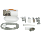 Haustierpflege-Staubsauger-Kit mit einer weißen Staubsaugereinheit mit einem klaren Behälter, flexibler Schlauch und verschiedenen Aufsätzen zur Reinigung von Tierhaaren.