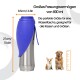 Blauer Kunststoffdeckel für Haustier-Wasserflasche mit den Texten „OPEN“ und „CLOSE“ auf dem Klappverschluss, isoliert auf weißem Hintergrund.