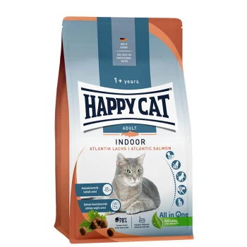 Happy Cat Adult Indoor Katzenfutterbeutel mit einer grauen Katze, beschriftet "Atlantik Lachs | Atlantic Salmon," mit hervorgehobenen Nährwerten.