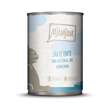 Boîte de nourriture pour chat Mjamjam présentant une silhouette de chat, étiquetée "Zarte Ente und Geflügel an Möhrchen" avec un fond bleu clair.