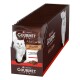 Aufstellbox mit Purina Gourmet „A la Carte“ Katzenfutter‑Beuteln, Bild einer weißen Katze und sichtbarer Text ‚Gourmet A la Carte‘