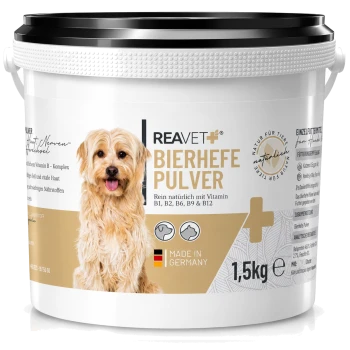Behälter mit REAVET Bierhefe Naturrein, einem natürlichen Hundesupplement mit den Vitaminen B1, B2, B6, B9 und B12, 1,5 kg, hergestellt in Deutschland.