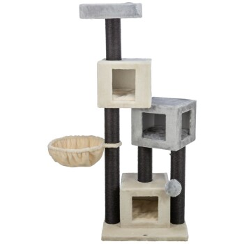 Katzenbaum mit mehreren Ebenen, ausgestattet mit zwei plüschigen, würfelförmigen Verstecken, einer hängenden Hängematte und einem baumelnden Ballspielzeug.