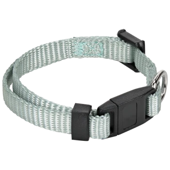 Lichtblauwe huisdierhalsband met een zwarte gesp en metalen D-ring voor het bevestigen van de riem, met een geweven ontwerp.