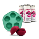 Drei Flaschen SmoothieDog Sensitivo hypoallergener Hundesnack mit grünem Silikonform-Tablett und rotem Leckerli-Spenderball.