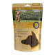 Eine Packung Chewies Meat Strips Maxi, die reine Rindfleischsnacks für Hunde enthält, mit einem verspielten Hundebild und Text in Deutsch und Englisch.
