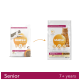 IAMS für Vitalität Katzenfutter Verpackung, mit einer grauen Katze links und einer orangefarbenen Katze rechts, beschriftet "Senior 7+" mit ernährungsphysiologischen Vorteilen.