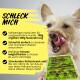 Ein glücklicher Hund leckt sich die Lippen neben einer grünen Fressschale mit nassem Hundefutter mit "SCHLECK MICH" und Nährwertinformationen.
