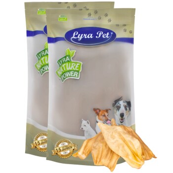 Lyra Pet Hundeleckerlipackung mit transparentem Design, das einen Hund, eine Katze und einen kleinen Hund zeigt. Das Etikett lautet "Lyra Nature Power" und "100% natürlich."