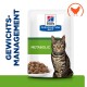 Hill's Prescription Diet Metabolic-Katzenfutterbeutel mit getigerter Katze, Schale mit Nassfutter, orangefarbenem Hühnersymbol und 'GEWICHTS-MANAGEMENT'.