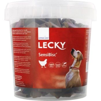 Behälter mit LECKY SensiBisc'-Hundeleckerlis, der einen Hund auf dem Etikett zeigt, mit Text, der 60 % Fleischgehalt und glutenfrei hervorhebt.