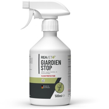 Weiße 500ml Sprühflasche von REAVET Giardien Stop Parasitenreiniger, hergestellt in Deutschland, mit dem Text "Clean Protection".
