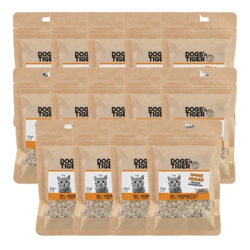 Eine Anzeige von 15 Haustierfutterpaketen mit der Aufschrift "DOGS'n TIGER", mit einer Katzengrafik und dem Text "99% ENTEBRUSTFILET" und "MMMMH LECKER."