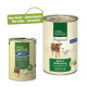 Des produits de nourriture pour animaux en conserve de Real Nature, présentant une nouvelle étiquette de design. Une canette montre "Huhn & Kartoffeln" et l'autre "Fleischmix".
