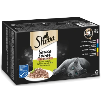 Sheba Sauce Lover Katzenfutterverpackung mit einer grauen Katze, Nassfutter und Geschmacksrichtungen: Lachs, Thunfisch, Huhn und Ente.
