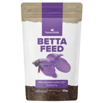 NatureHolic Betta-Futterbeutel mit lila Kampffisch-Illustration, großem Schriftzug ‚BETTA FEED‘, deutschem Hinweis ‚Mischfuttermittel für Zierfische‘, 30 g