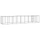 Ein großes, rechteckiges Außengehege für Haustiere aus Metalldraht mit mehreren Abschnitten und einer Tür, entworfen für die Sicherheit von Haustieren.