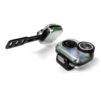Intelligentes Haustierhalsband mit schwarzem verstellbarem Riemen und durchsichtigem Gehäuse, das die internen Komponenten zeigt.