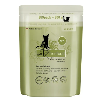 300g Catz Finefood-Packung mit der Bezeichnung 'N° 5', mit Lachs und Geflügel. Grünes Design mit floralen Elementen; 'getreidefrei', 'zuckerfrei', 'keine Tests'.