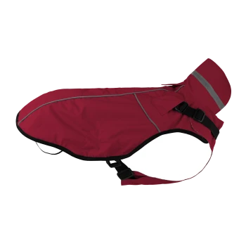 Rote Hundejacke mit reflektierenden Streifen und verstellbaren Riemen, entworfen für Wärme und Sichtbarkeit bei kaltem Wetter.