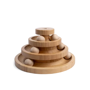 Holziges mehrstufiges Haustier-Puzzlespielzeug mit Kugeln in Rillen, entwickelt zur mentalen Stimulation und zum Spielen.