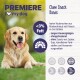 Golden Retriever auf Gras, sieht fröhlich aus neben einer Produktbeschreibung für "Kau Snack Knochen", die fettarm und natürliche Zutaten hervorhebt.
