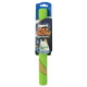 Chuckit! Max Glow Ultra Fetch Stick, jouet pour chien vert phosphorescent avec emballage montrant un chien blanc tenant le bâton.