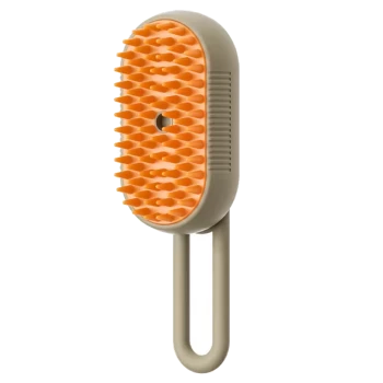 Haustierpflegebürste mit einer strukturierten orangen Gummifläche und einem beigen Griff, entworfen für effektive Fellentfernung.