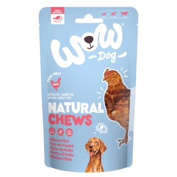 Blaues Paket Wow Dog Natural Chews Hähnchenfilet Hundesnacks mit Hundeillustration und Text „100 % natürlich“ und „natürliche Zahnpflege“.
