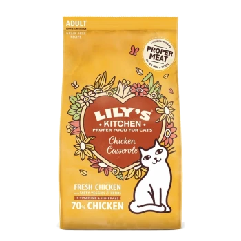 Lily's Kitchen Chicken Casserole cat food bag, featuring a white cat illustration, with 70% chicken, fresh ingredients, and a grain-free recipe.