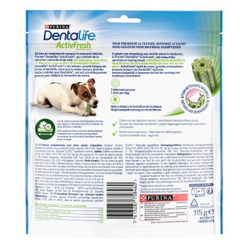 Sac bleu Purina Dentalife ActivFresh montrant un petit chien mâchant un bâtonnet dentaire vert, nom du produit visible.