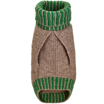 Ein gemütlicher brauner Hundepullover mit grünem gestreiftem Kragen und Saum, mit Ausschnitten für die Vorderbeine.