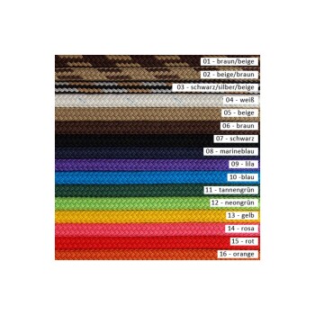 Farbmuster verschiedener Haustieraccessoires, beschriftet mit Zahlen und Namen auf Deutsch, die Farbtöne wie Braun, Schwarz, Blau und Rot zeigen.