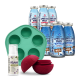 Sechs SmoothieDog 'Après Ski Snack (Wild)'-Flaschen, grüne 6-Fach-Silikonform, rote Silikon-Leckerballhälften und eine Relaxio-Flasche.