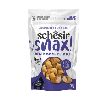 White and purple Schesir Snax bag of beef crunchy pet snacks, 'Ricco in Manzo / Rich in Beef', 'Added taurine & vitamins', 60g