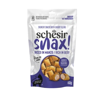 White and purple Schesir Snax bag of beef crunchy pet snacks, 'Ricco in Manzo / Rich in Beef', 'Added taurine & vitamins', 60g