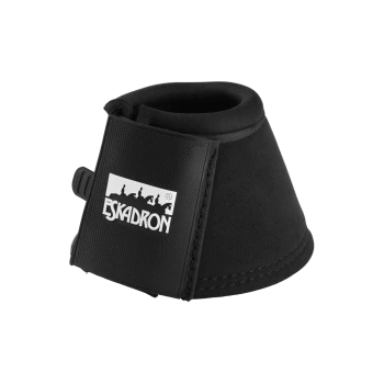 Schwarze Hufschuhe für Pferde von Eskadron, mit einer strukturierten Oberfläche und einem sicheren Riemen mit dem Eskadron-Logo.