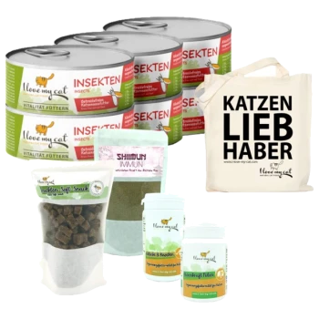 Dosen Katzenfutter mit der Aufschrift "Ich liebe meine Katze" mit Insektenzutaten, einer Tragetasche mit der Aufschrift "KATZEN LIEB HABER" und verschiedenen Haustierleckereien und -ergänzungen.