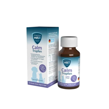 Flasche mit "Calm Tropfen" für Haustiere, mit einer blau-weißen Box, gekennzeichnet zur Stressreduktion bei Hunden, Katzen, Nagetieren und Vögeln.