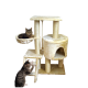 Beiger Kratzbaum mit Sisalpfosten, Hängematte, geschlossener Höhle und zwei getigerten Katzen, eine liegt entspannt, die andere kratzt.