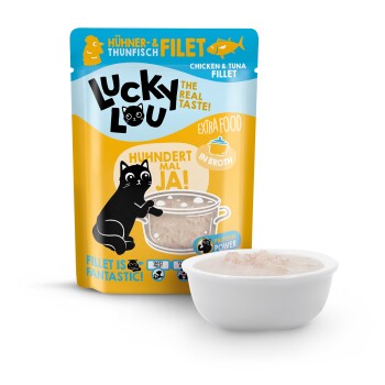 Tüte mit Lucky Lou Hähnchen- und Thunfischfilet Katzenfutter mit einer Schüssel des Futters in Brühe, mit einer Grafik einer schwarzen Katze und Text.