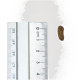 Einzelne braune Tierfutterkrokette neben einem Metallmaßstab mit Markierung '0 cm 1 2 3 4' zur Größenangabe; Krokette etwa 1,5 cm lang.